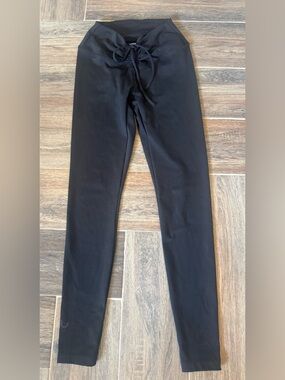 PINK Victoria's Secret Black High-Waist Drawstring Leggings